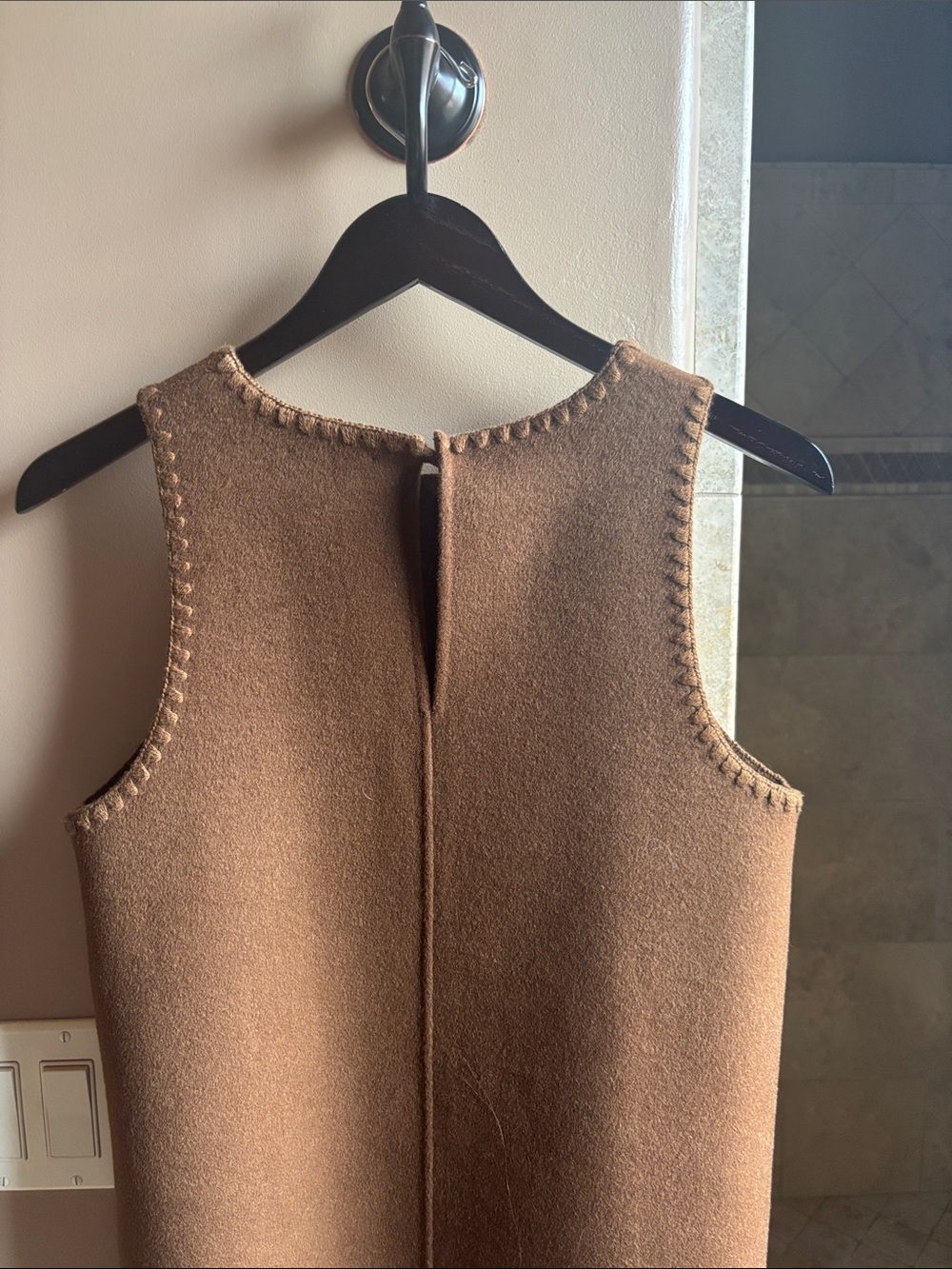 Sezane - Picture 3 of 4
